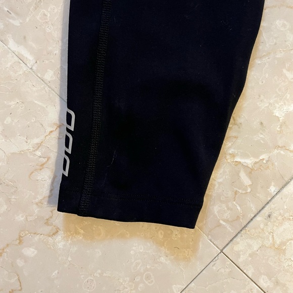 Lorna Jane ankle biter black leggings - Picture 8 of 8